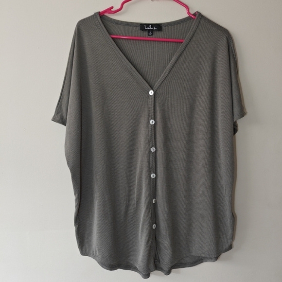 Lulu's Sz Small Rib Knit Oversized Button Down T Shirt Green Gray Short Sleeve - Picture 2 of 6